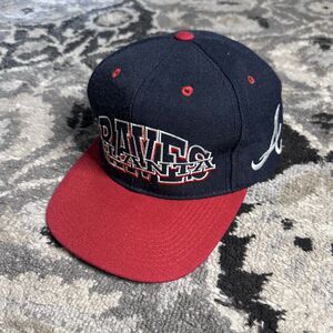 Vintage Atlanta Braves Embroidered Logo Blue Red Snapback Hat Cap
